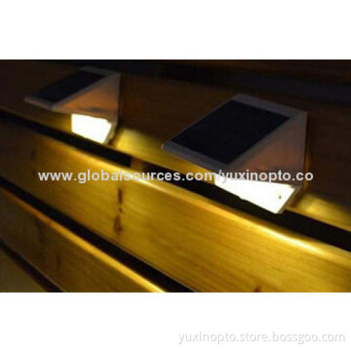Light sensor LED solar fence lamp